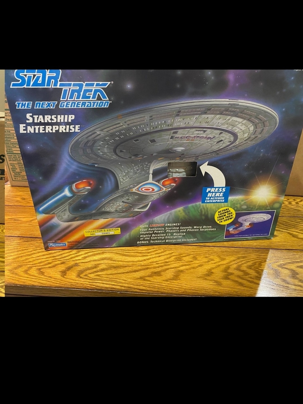 Star Trek The Next Generation Starship Enterprise Ship